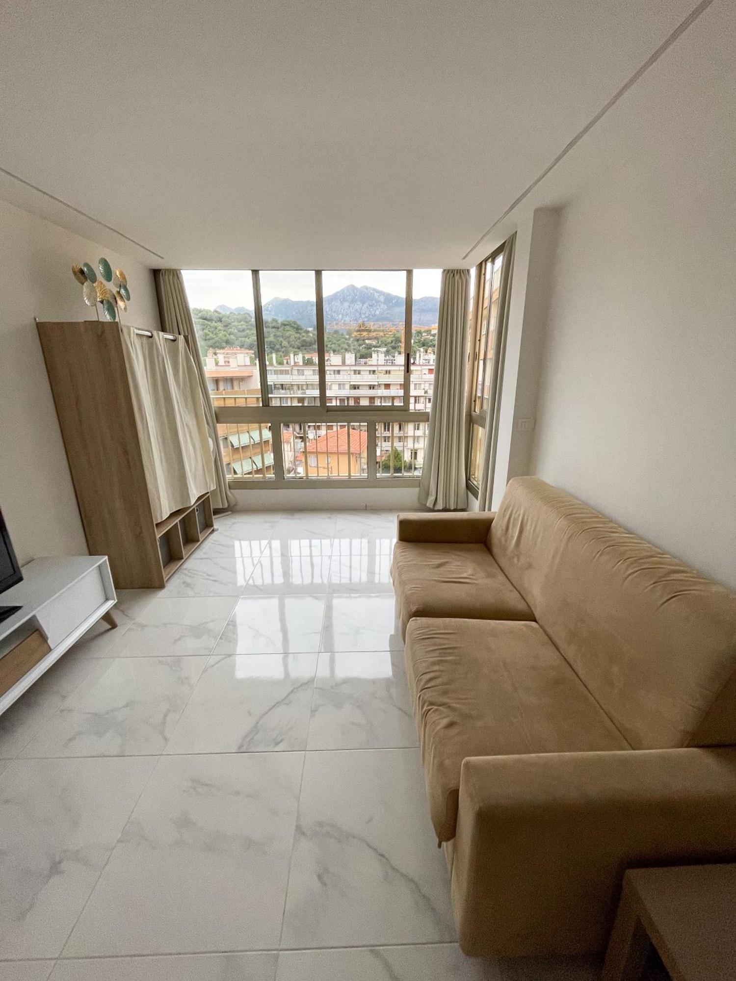 Charmant Studio Avec Vue Montagne Roquebrune-Cap-Martin Eksteriør bilde